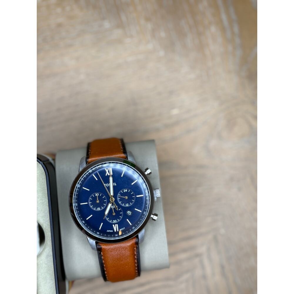 Fossil Chronograph Watch Blue Dial Brown Leather Strap Men’s Stainless Steel - Picture 3 of 5